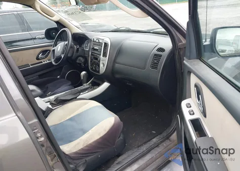 2005 Mercury Mariner Luxury/Premier из США, поврежденный, VIN 4M2YU57135DJ25281